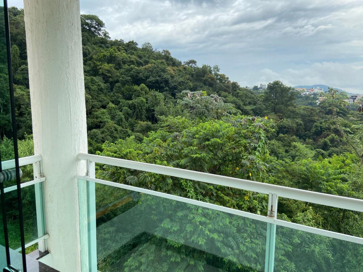 Vila Casa Em Escarpas Do Lago Capitólio Exteriér fotografie